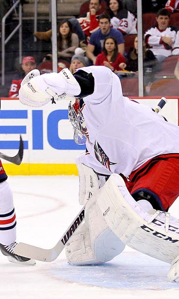 Henrique scores twice as Devils prove too much for Blue Jackets